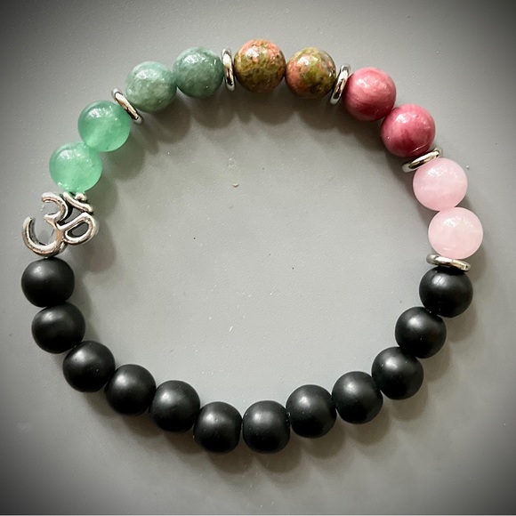 Hand Crafted Jewelry - Heart Chakra Handcrafted Meditation Bead Bracelet Set